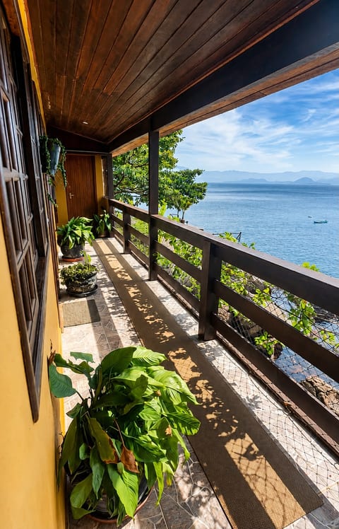 Sea View Suite, Photo 1 of 7